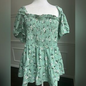 Torrid Mint Floral Smocked Blouse, Size 1